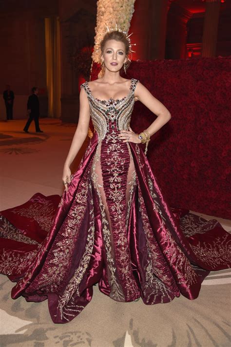 Make way for Queen Blake Lively.While there was many an eye-catching dress at the 2018 Met Gala, few looked more regal than Lively, who donned a rich crimson Versace gown complete with detailed ...